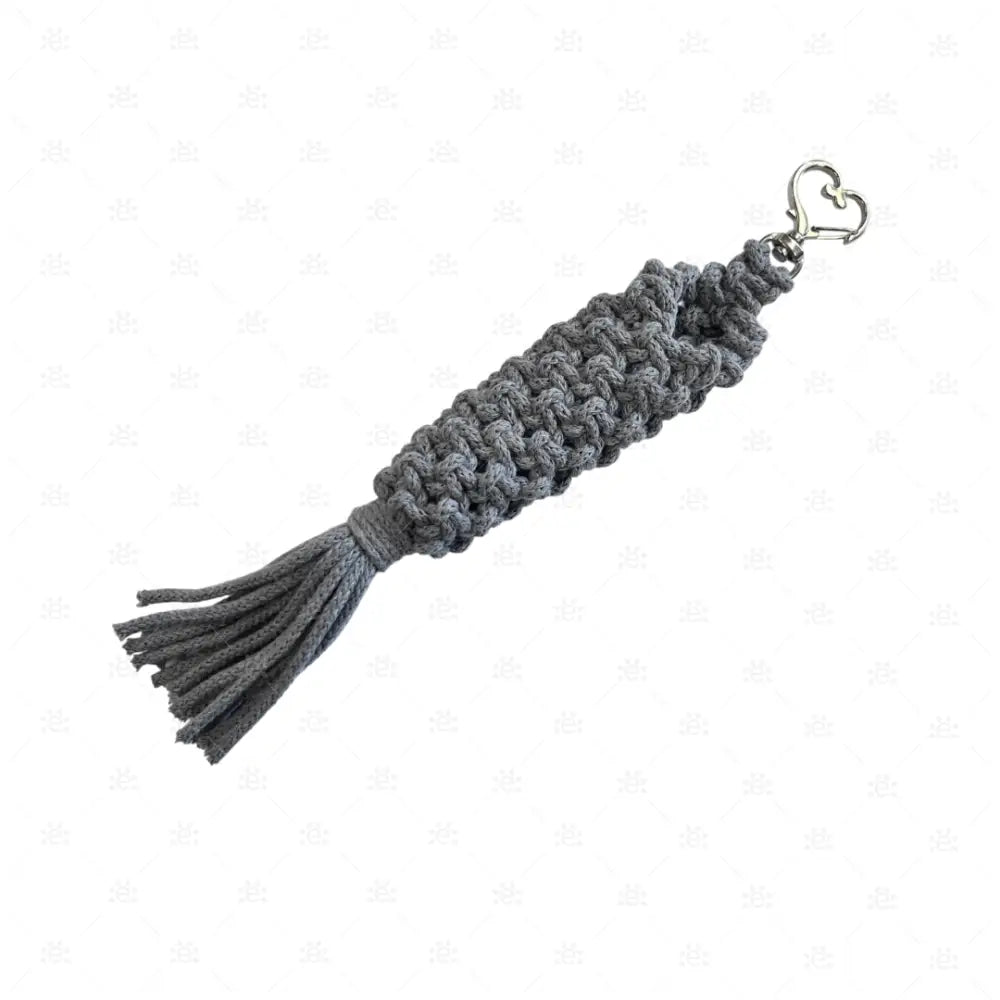 Makramee Rollertäschli / Schlüsselanhänger für 1 Roller grau mit silbernem Vintage Herzkarabiner (12) (Kopie) (Kopie)